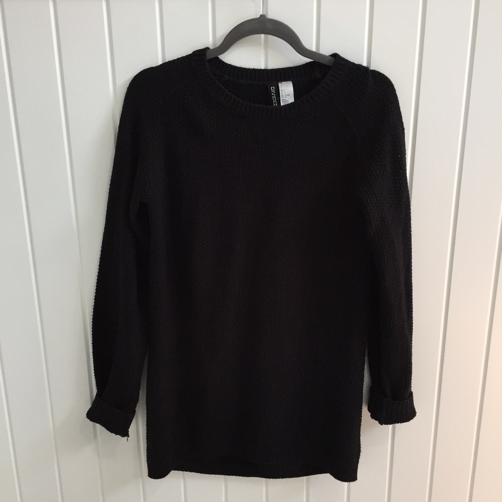 H&M Black Sweater Size 2